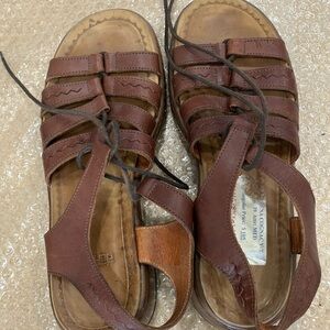 Dansko 39 Brown Leather Gadiator  Sandals
